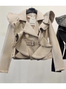 Chaqueta Polipiel Volantes